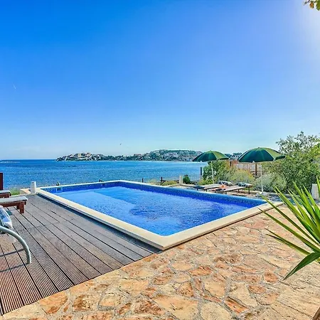 Tatil Evi Amazing Beachfront