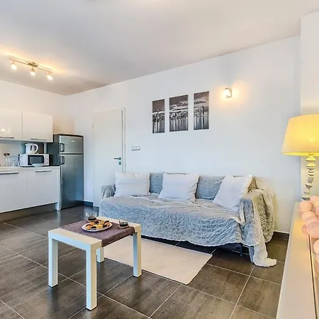Amazing Beachfront Tatil Evi